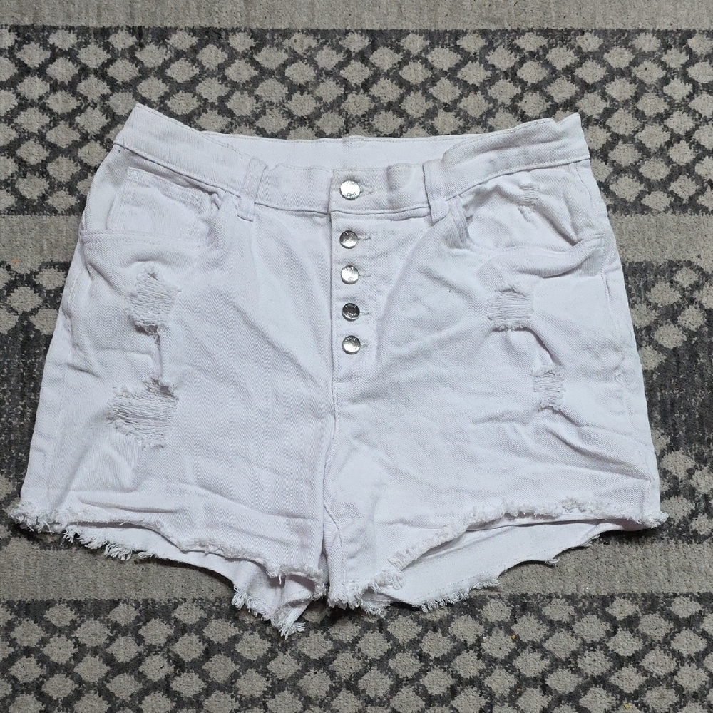 EUC - Venus White Distressed Women Shorts